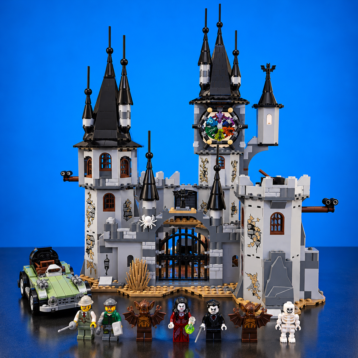 BBH Vampyre Castle Building Blocks Set – 940 PCS w/ 6 Figures – product image 2 | Build Blox Hub